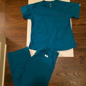 Med couture scrubs
